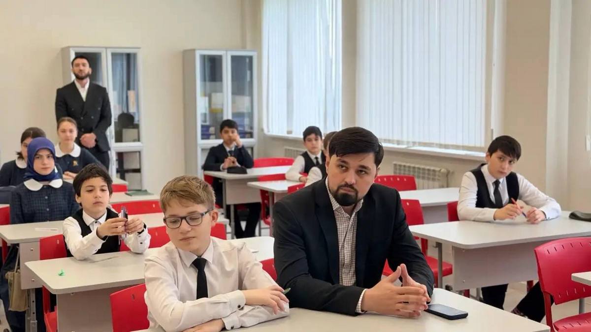 В Ингушетии определяют сильнейших юных математиков для поездки в «Сириус»