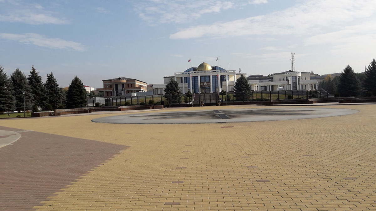 Глава Ингушетии поздравил всех наставников с их замечательным праздником