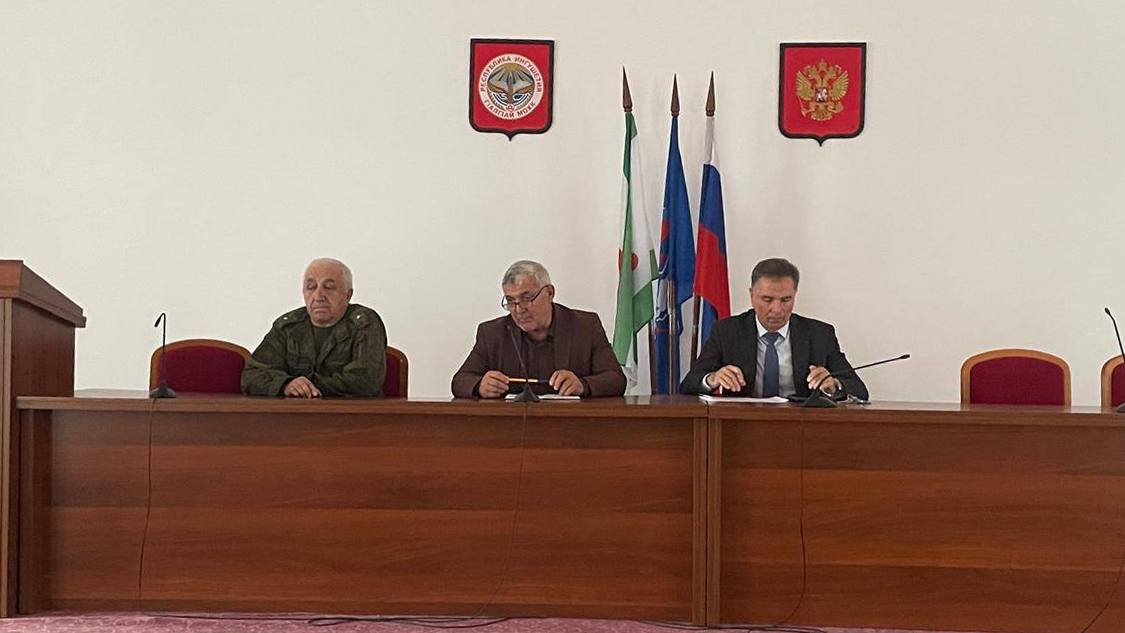 В Малгобекском районе Ингушетии обсудили ход комплектования отряда «БАРС»