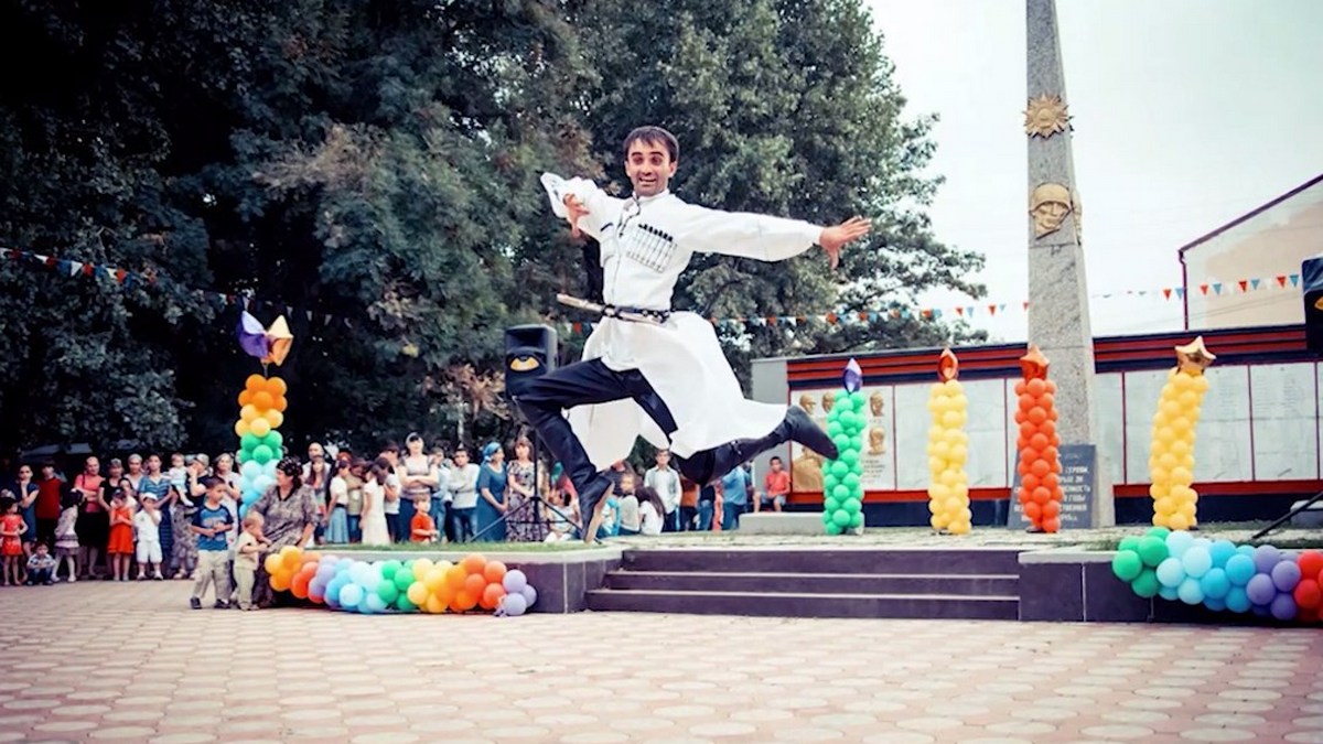 Ингушский город Карабулак отмечает сегодня 31-ю годовщину своего образования