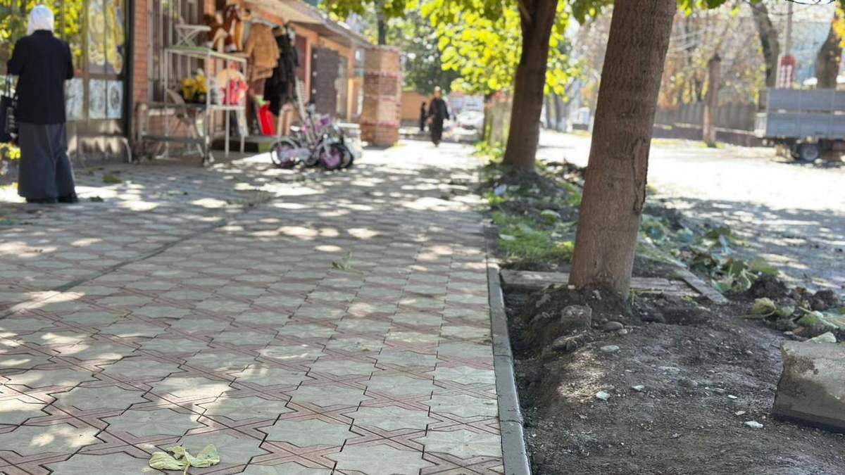 Новости Ингушетии: В Малгобеке Ингушетии на улице Орджоникидзе обновили тротуар
