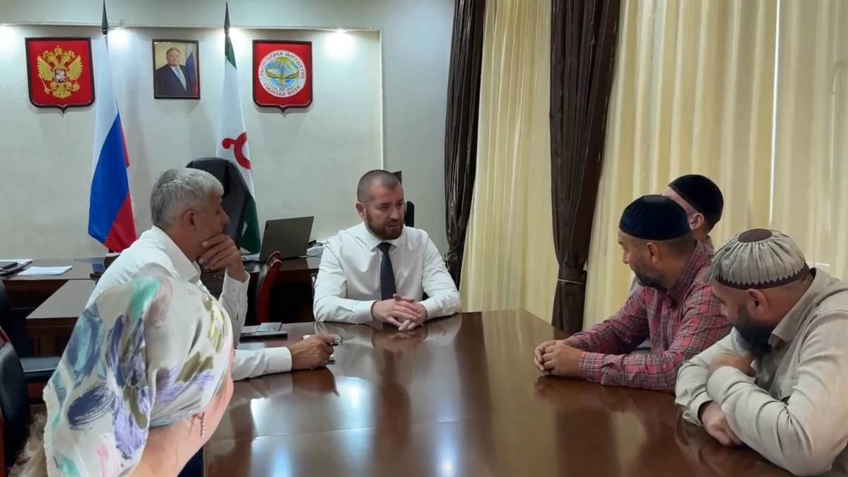 Новости Ингушетии: Шолжа кхален мэра Ӏумаранаькъан Аслана бахархой  дехараш кхоачашдергда