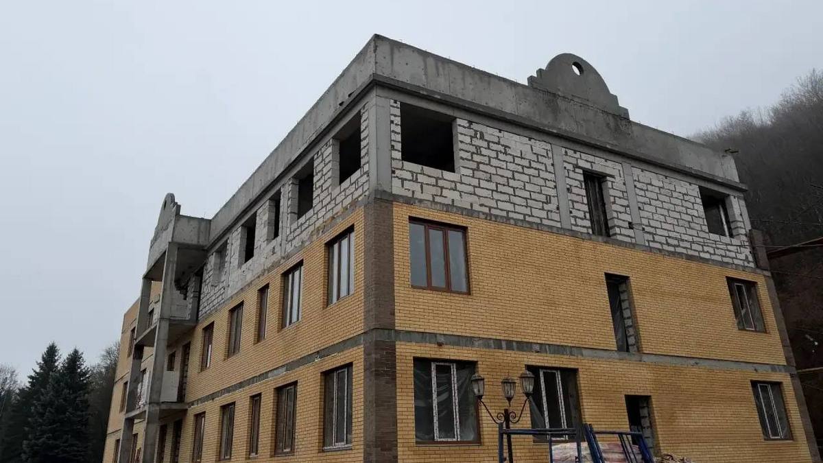 Минстрой Ингушетии возводит в республике два важных социальных объекта