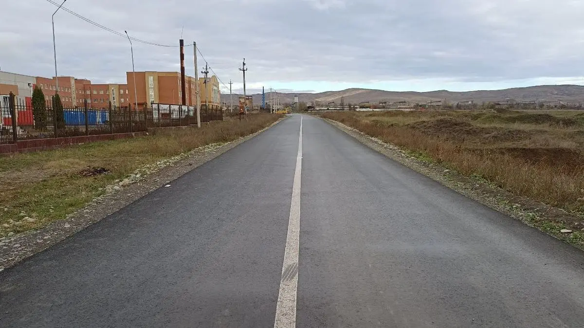 Новости Ингушетии: В Карабулаке Ингушетии поэтапно благоустраивают дороги  к новым школам