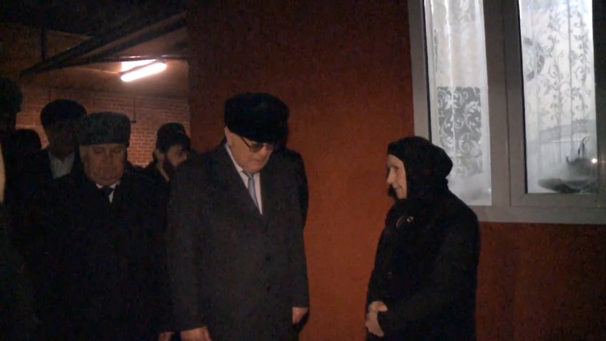 Новости Ингушетии: В сельском поселении Сагопши простились с офицером Росгвардии Мурадом Боковым