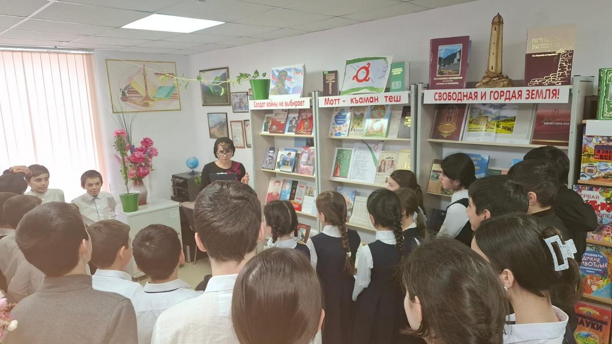 Юным жителям Нового Реданта рассказали о земляках – героях СВО