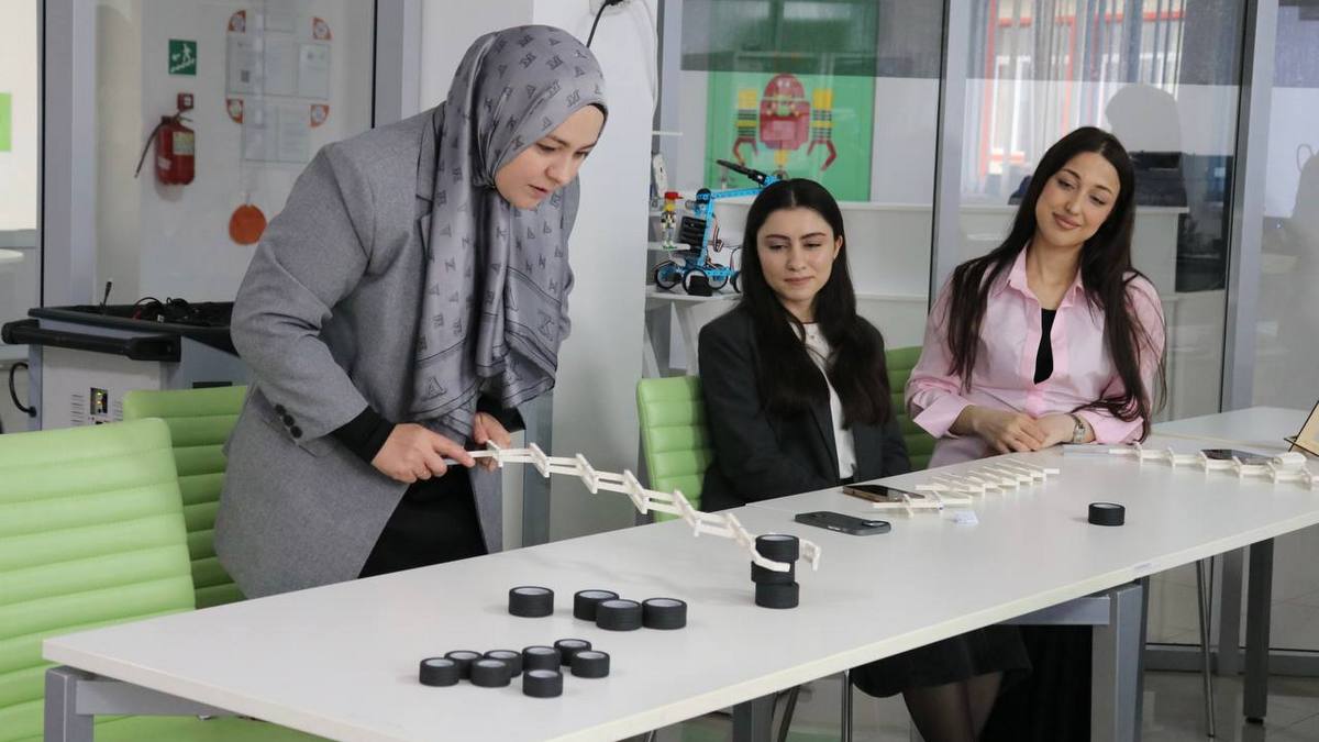 Новости Ингушетии: В Ингушетии для учителей Центра образования Магаса провели мастер-классы