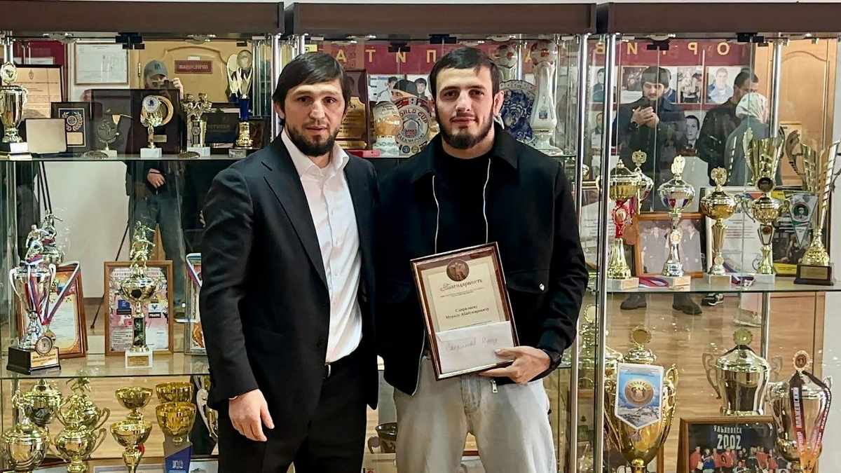 В Минспорте чествовали талантливых грэпплеров