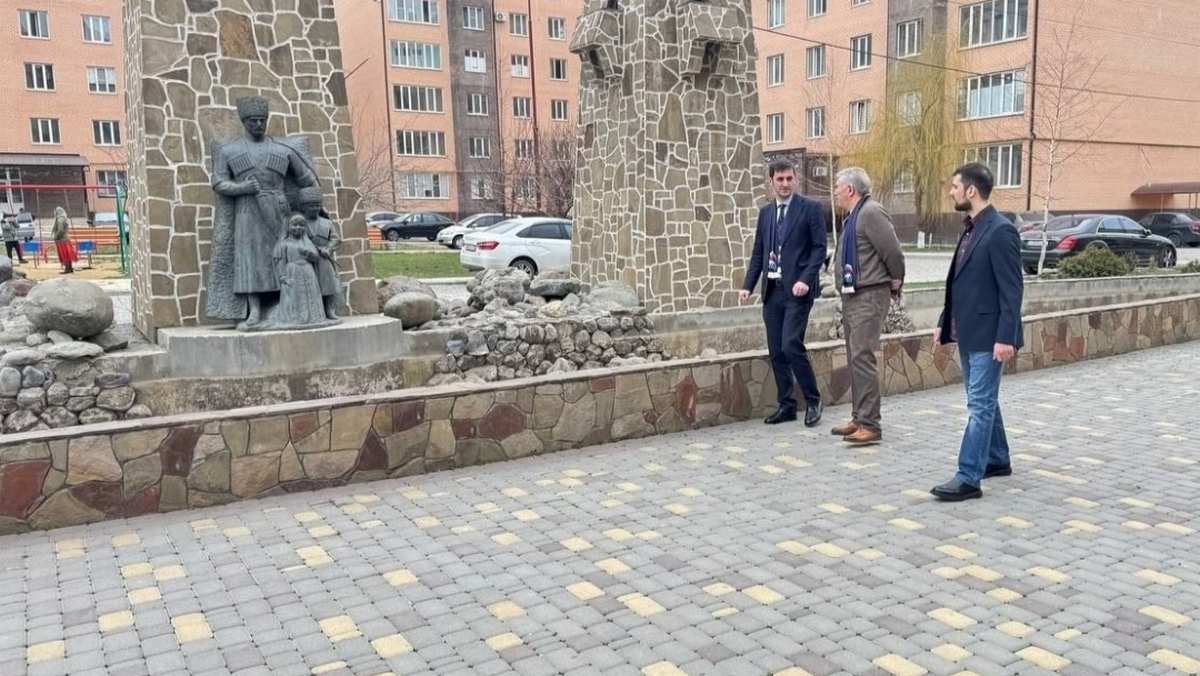 В Магасе Ингушетии организовали благоустройство Аллеи Отца