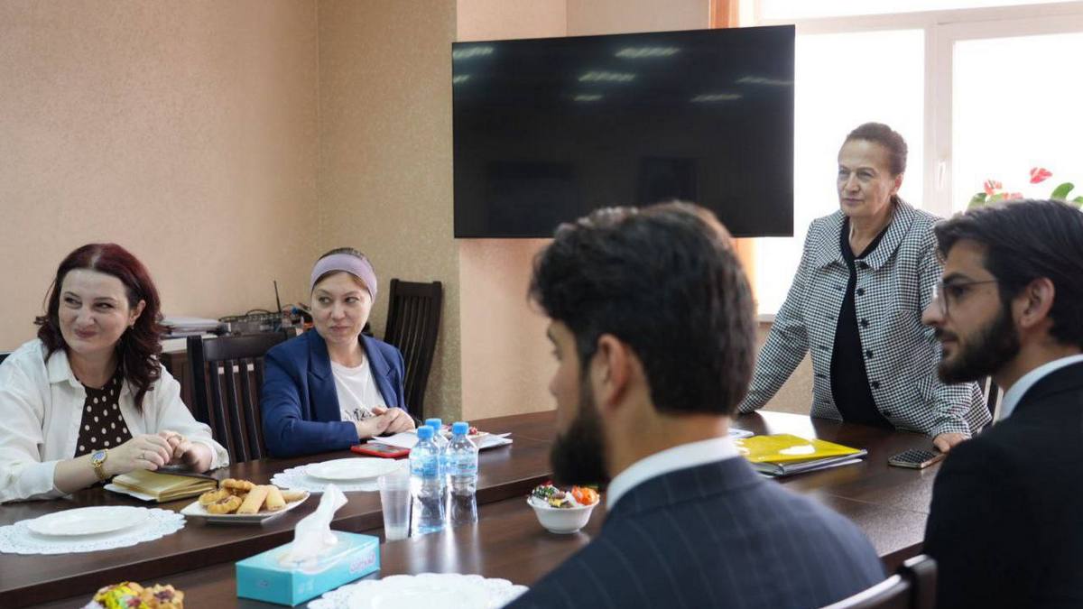 Новости Ингушетии: Дешара шу чакхдаларца даькъалабийцар ИнгГУ ректора палестинера студенташ