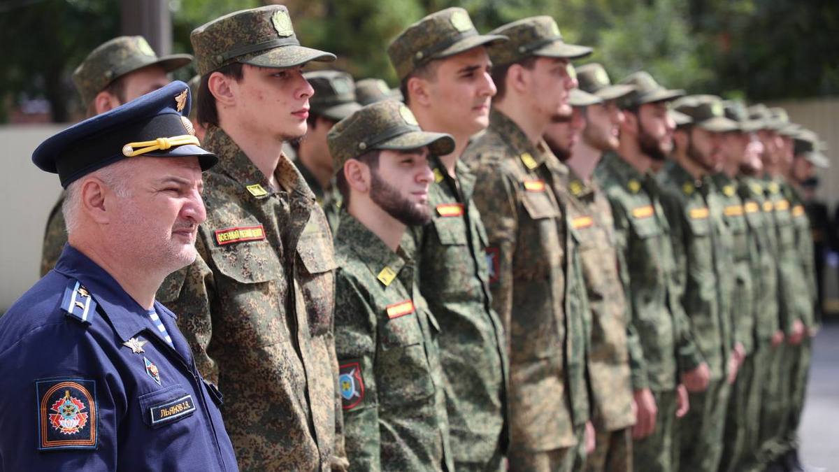 Более 40 выпускников Ингушетии стали курсантами военных вузов