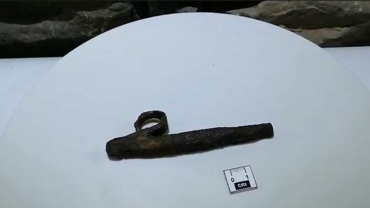 Новости Ингушетии: Ингушская школа «Наследие» представила экспонат, найденный в горной части