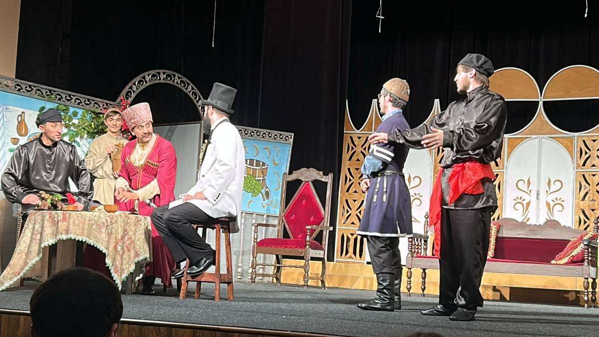 Ингушский Госдрамтеатр готовится к премьере искромётной «Ханумы»