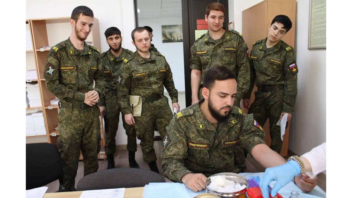 Ерригача Россе донорски болам хьаллаьцар ВУЦ ИнгГУ курсанташа, эпсараша