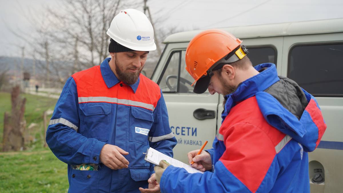 Россети выявили в Ингушетии незаконный подвес на 927 опорах ЛЭП в 2026 году