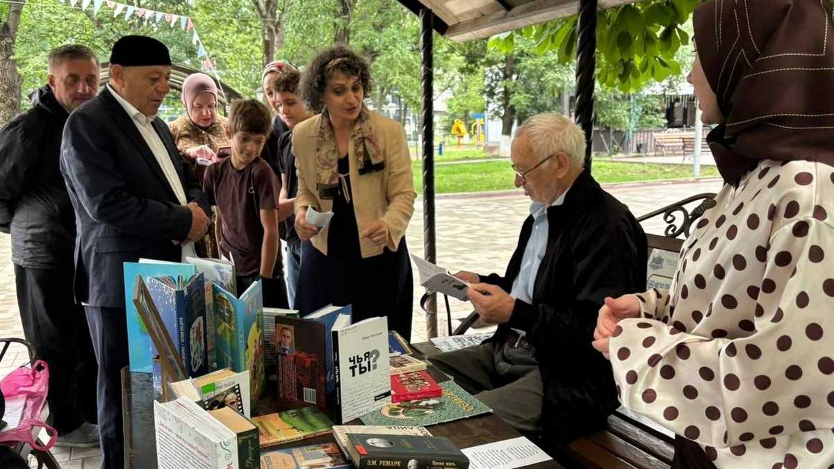 «Библиобус» Национальной библиотеки Ингушетии путешествует по республике