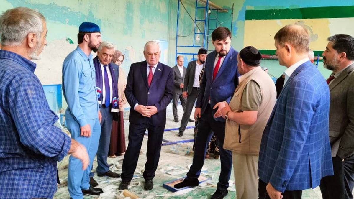 Новости Ингушетии: Спикер Парламента Ингушетии проверил ход капремонта школ