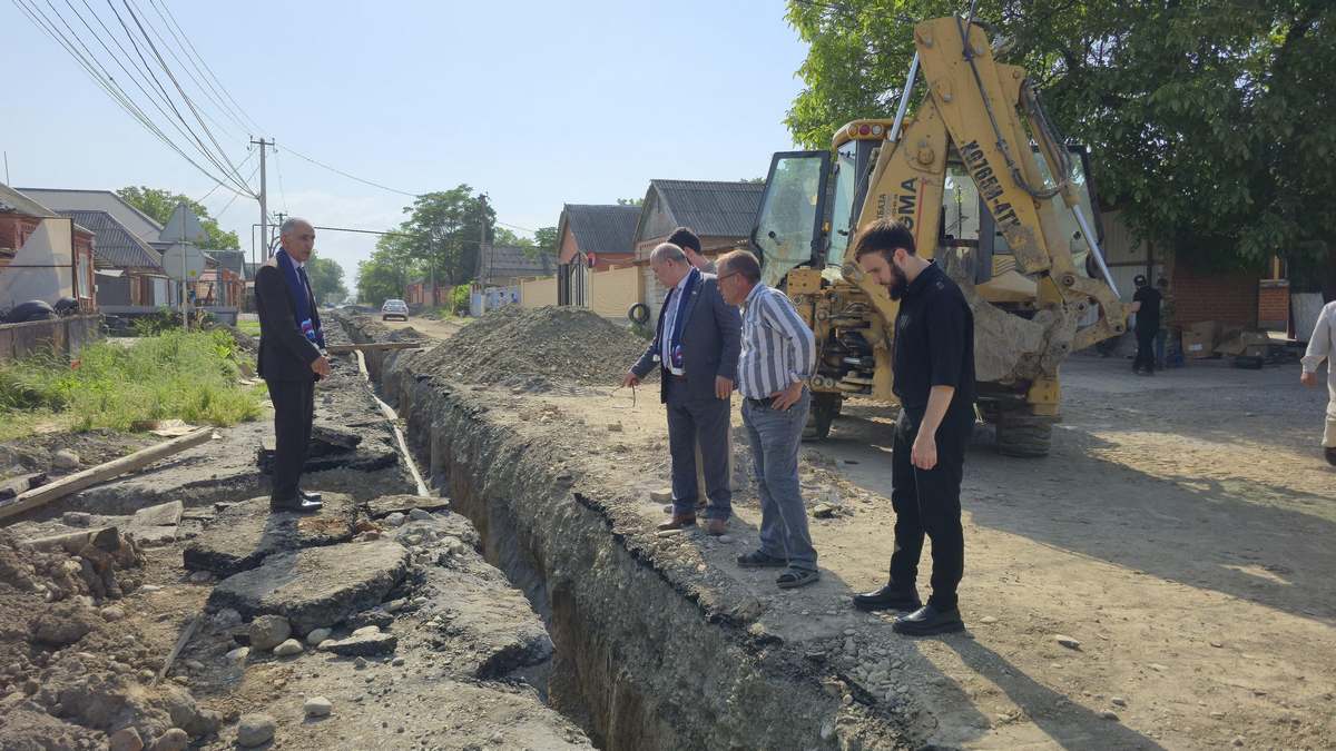 Новости Ингушетии: Партийный десант «Единой России» провел мониторинг работ по реконструкции автодороги в Карабулаке