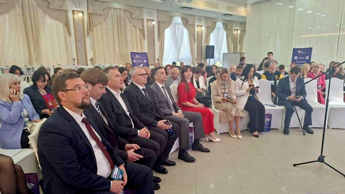 Глава Миннаца Ингушетии принимает участие в медиафоруме в Симферополе
